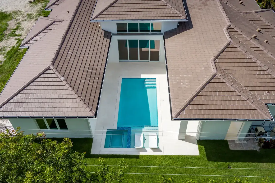 inground concrete plunge pools