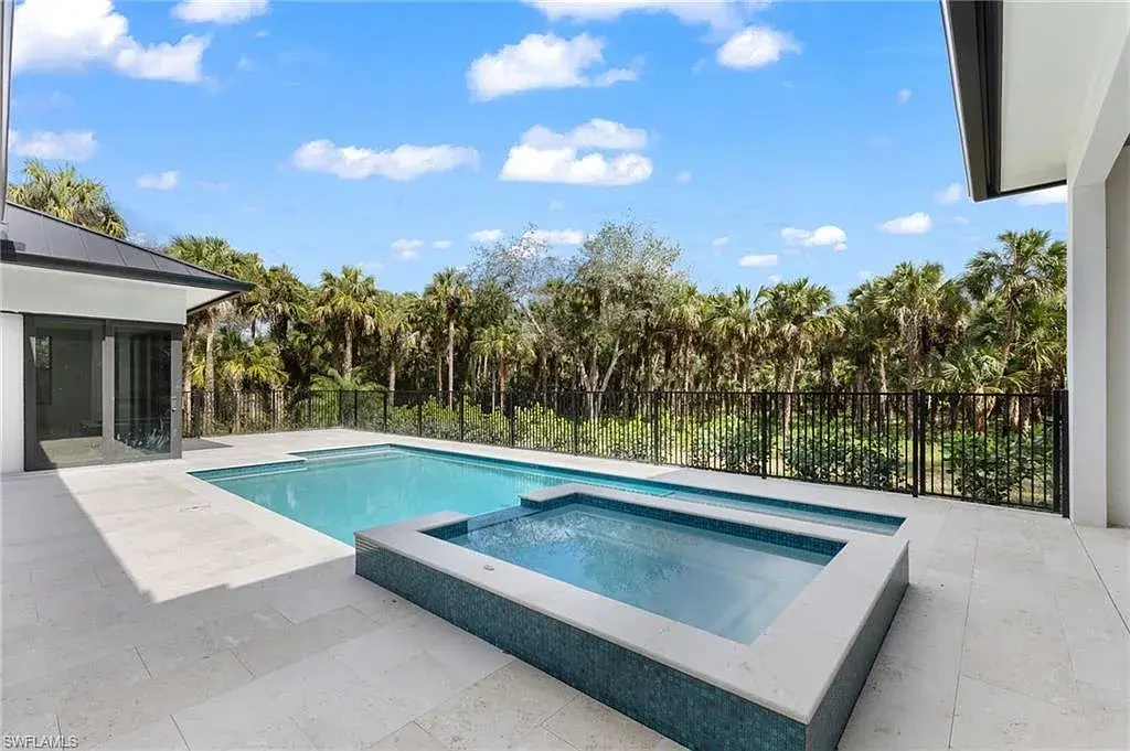 women enjoying pool cleaning service from naples pool cleaner