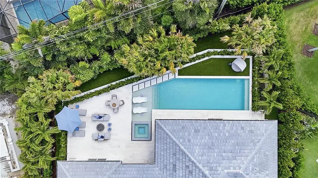 new pool construction company